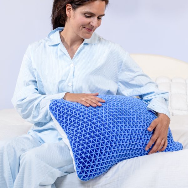 AirFlow™ Ergonomic Cooling Pillow - Perfect for Hot Nights & Sensitive Skin